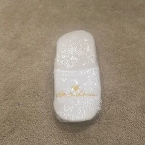 Villars de Ventoux White and Gold Towel
